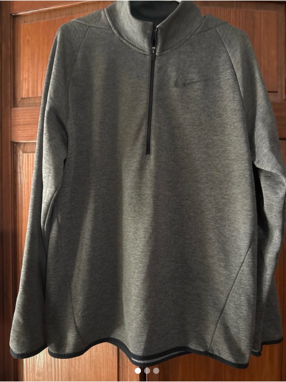 Nike Men's Gray Quarter-Zip Athletic Pullover